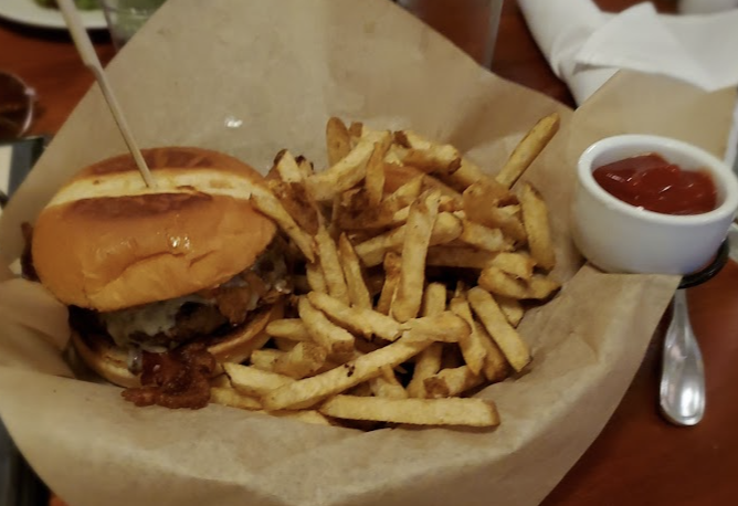 Cooks Tavern signature dishes Eggs Benedict
Tavern Burger
Lamb Burger
